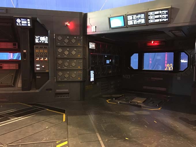 青島燈光音響租賃,青島演出設備租賃,青島LED屏租賃,青島舞美制作搭建